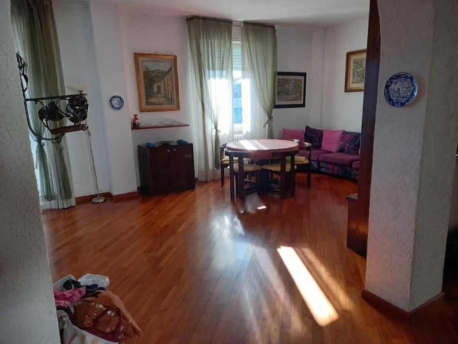 Casa Lola Διαμέρισμα Λιβόρνο Εξωτερικό φωτογραφία